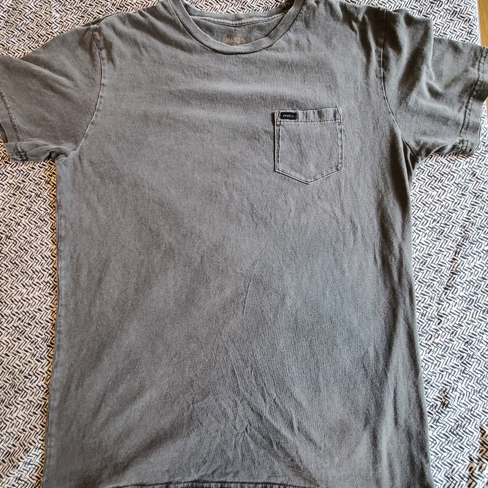 Grey RVCA Tee